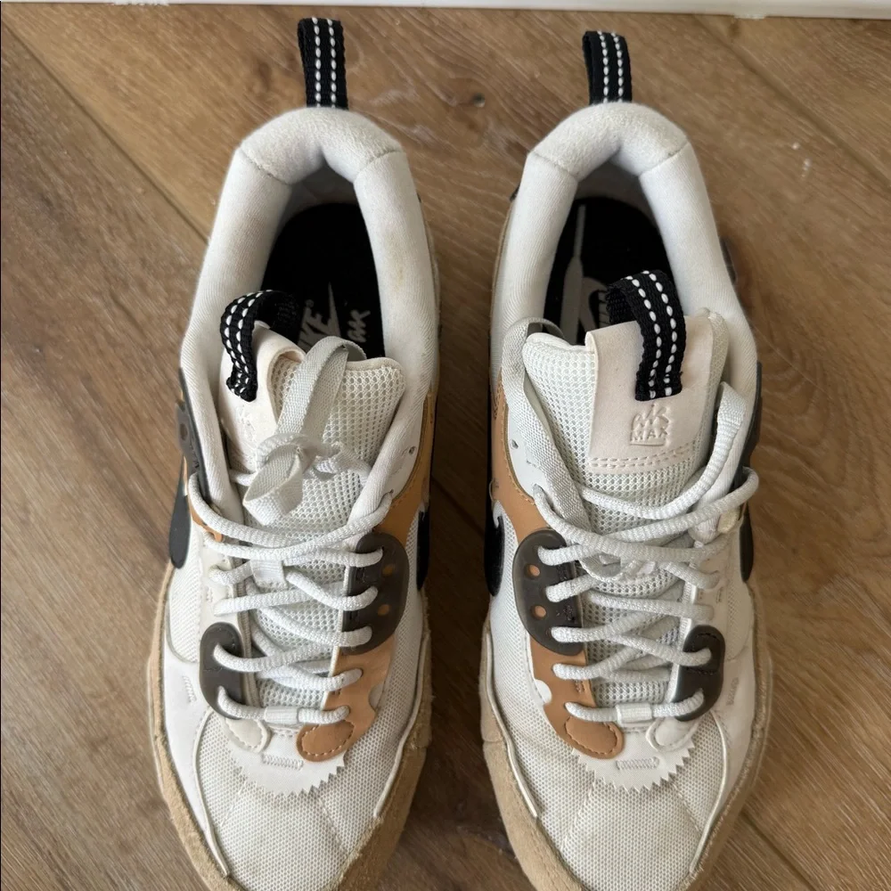 Nike Air Max 90 Futura Women's Shoes